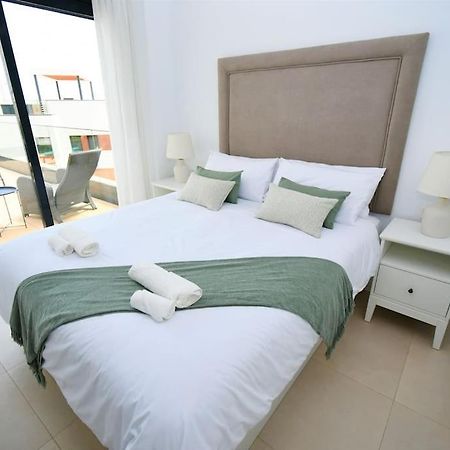 Casa Kerr - Luxury Apt - Sleeps 9 - Los Boliches Διαμέρισμα Μάλαγα Εξωτερικό φωτογραφία
